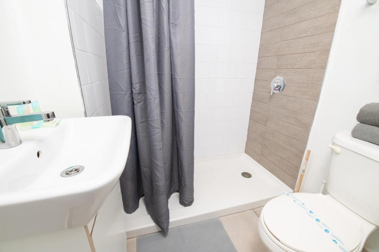 Appartement In The Heart Of - Port Of / Airport *